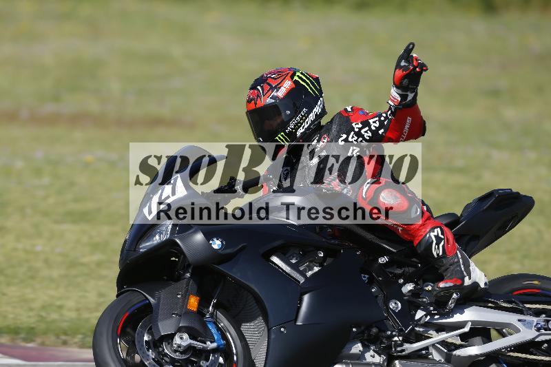 /10 20.04.2026  Pluess Moto Sport ADR/Freies Fahren/727